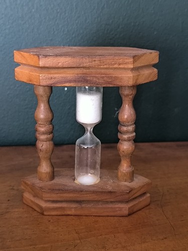 Ancien sablier bois - ancien, rétro